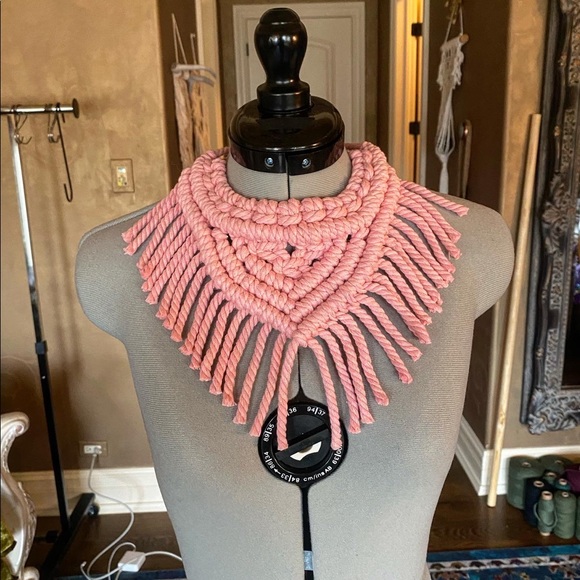 Handmade Macrame Crochet Necklace - Picture 1 of 3